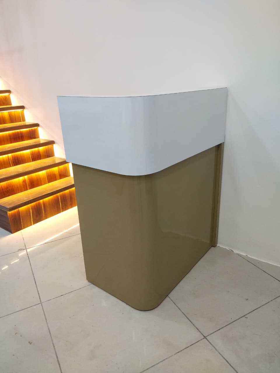 Reception Desk